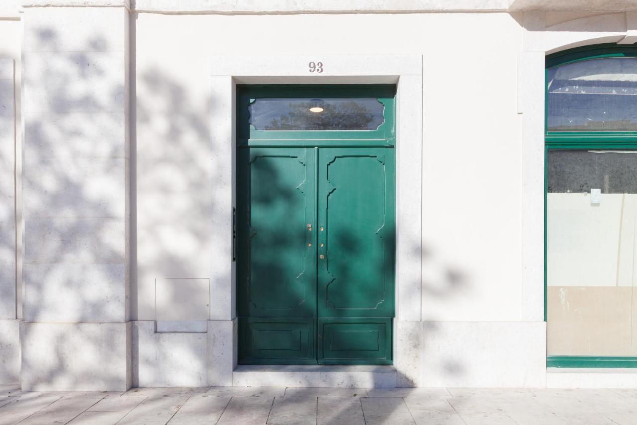 Flh Praca Rossio Bright Apartment Lisbon Luaran gambar